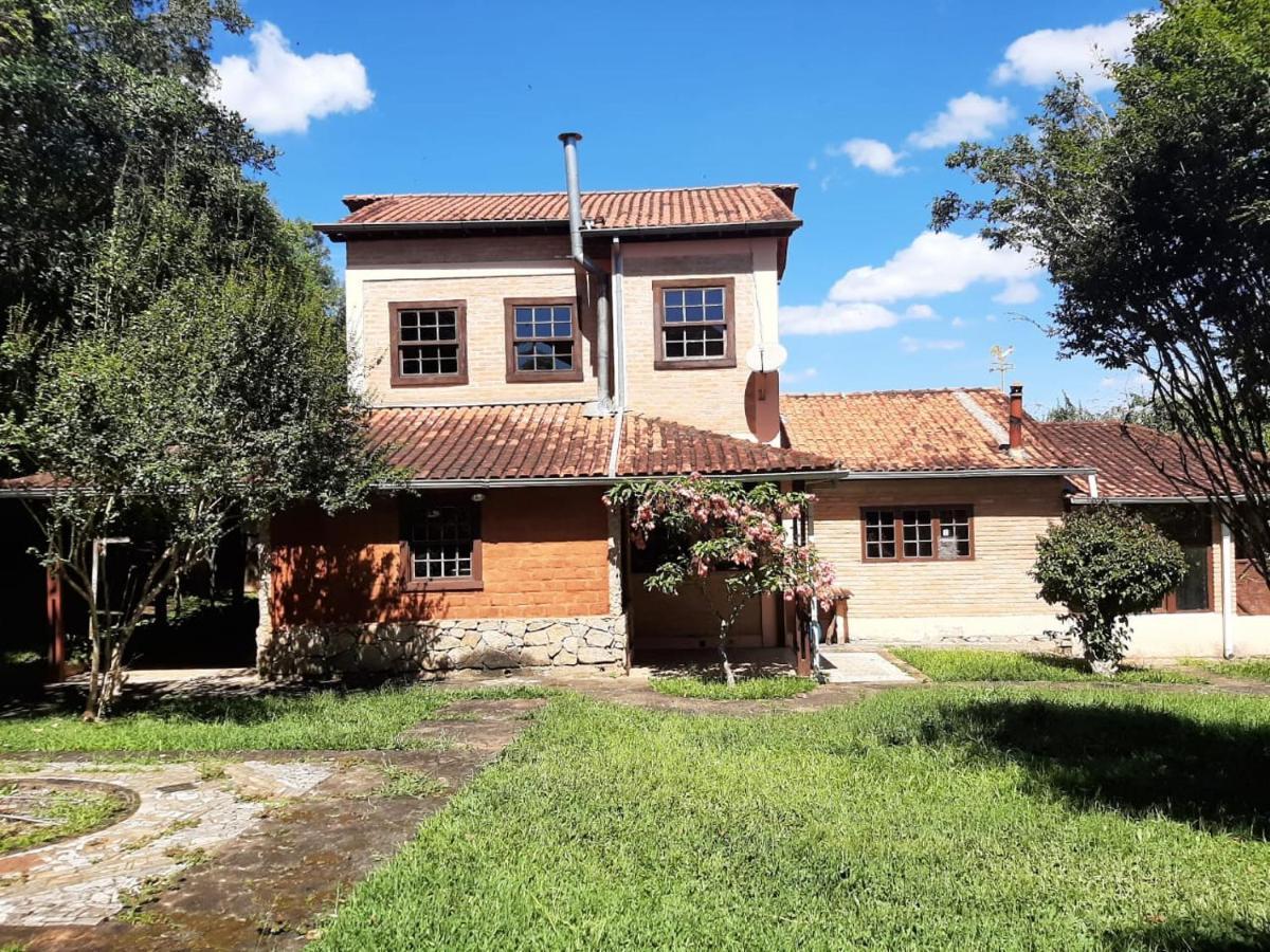 Em Tiradentes, Minas Gerais, Casa Tipica E Espacosa Em Terreno Arborizado ภายนอก รูปภาพ